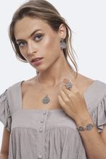 M05023305